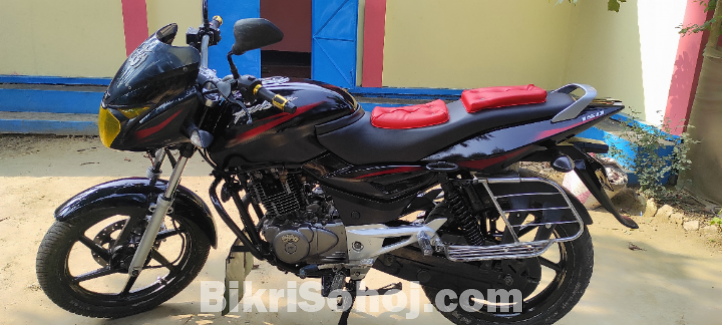 Bajaj Pulser Bike 150 CC